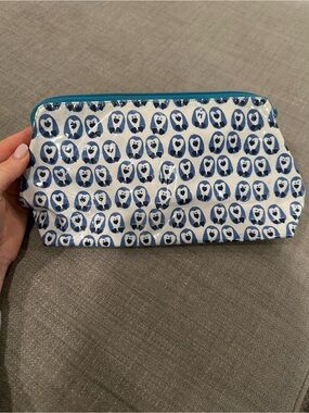 Roller Rabbit blue and white penguin toiletry bag